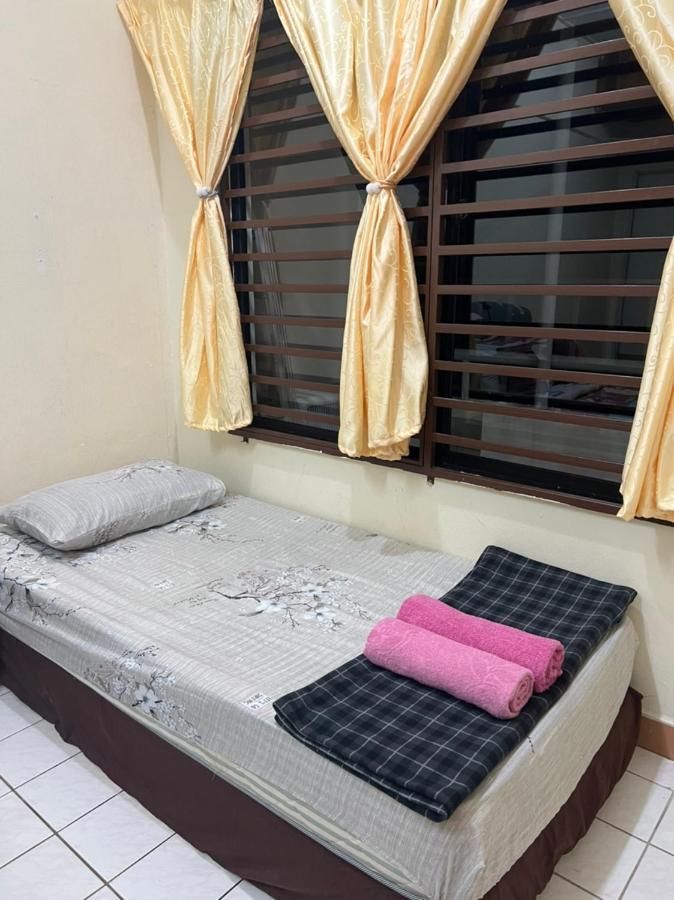Pd Seaview Vip Staycation W Wifi Kampong Bagan Pinang Екстериор снимка