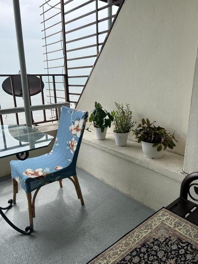 Pd Seaview Vip Staycation W Wifi Kampong Bagan Pinang Екстериор снимка